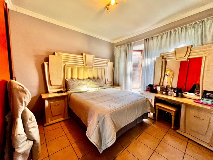 3 Bedroom Property for Sale in Waterval East North West